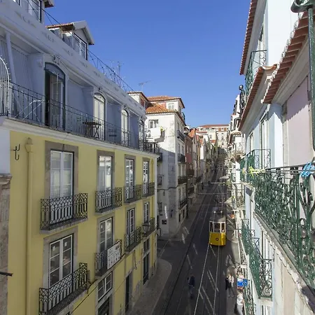 Chiado Blue By Homing Apartment *