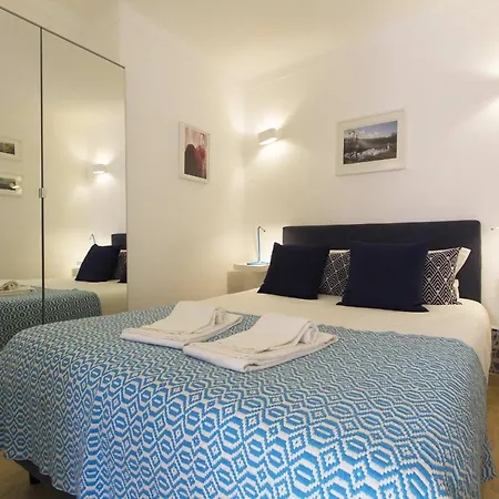 Chiado Blue By Homing Lissabon